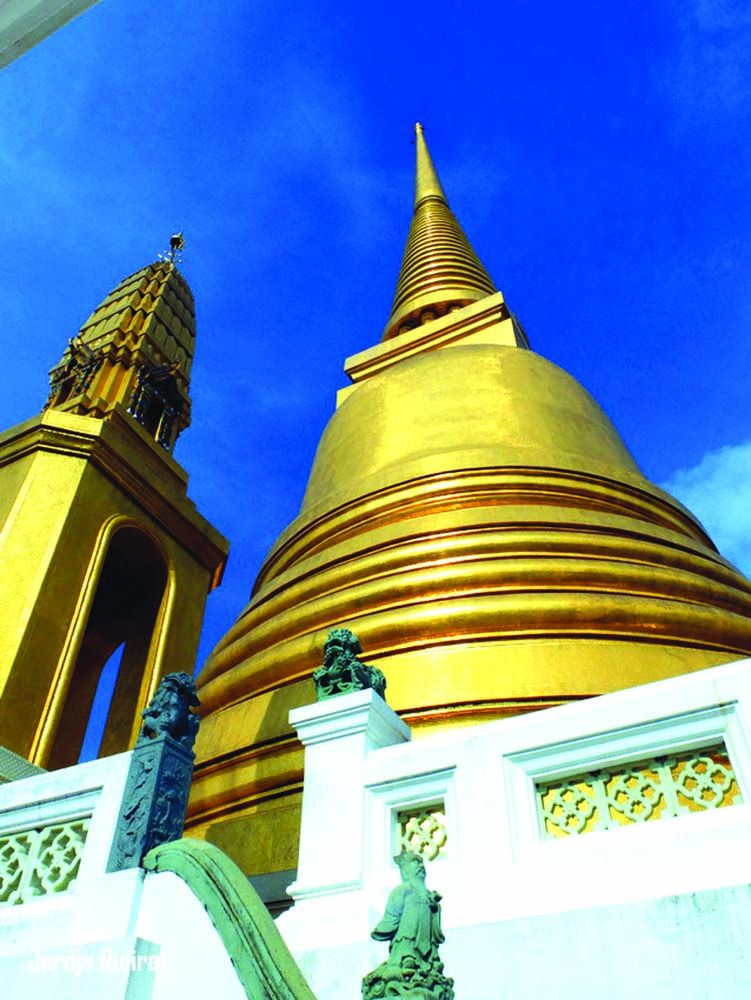 เจดีย์ทอง