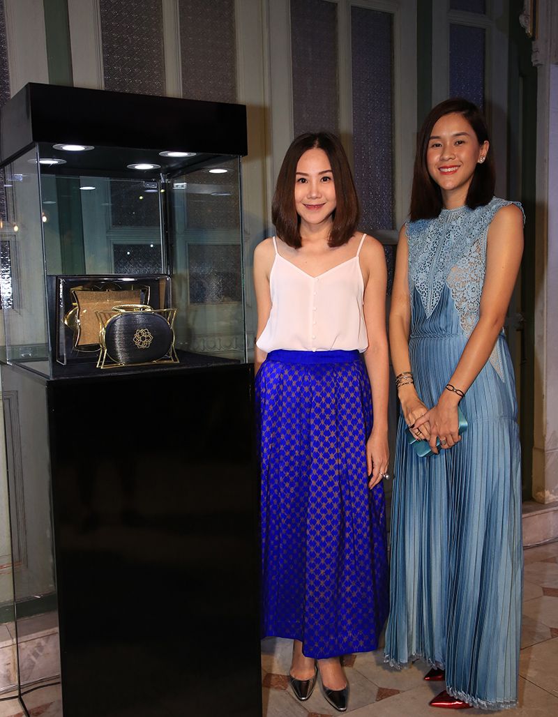 อภิชา เลาหพงศ์ชนะ และ อุราภา มาลีนนท์