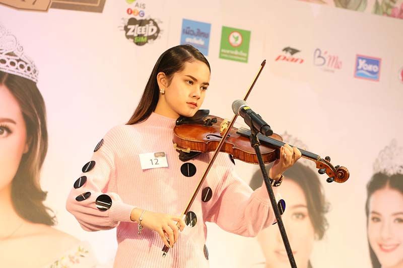 น้องมีน-นันท์นภัส จันทร์แก้วแร่