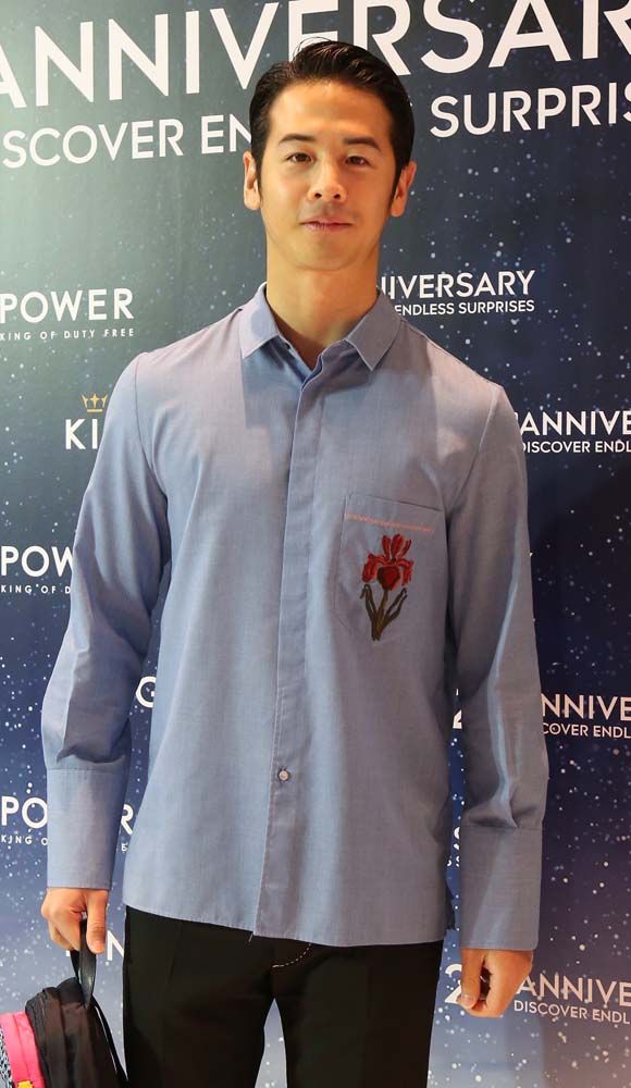 วฤธ หงสนันทน์