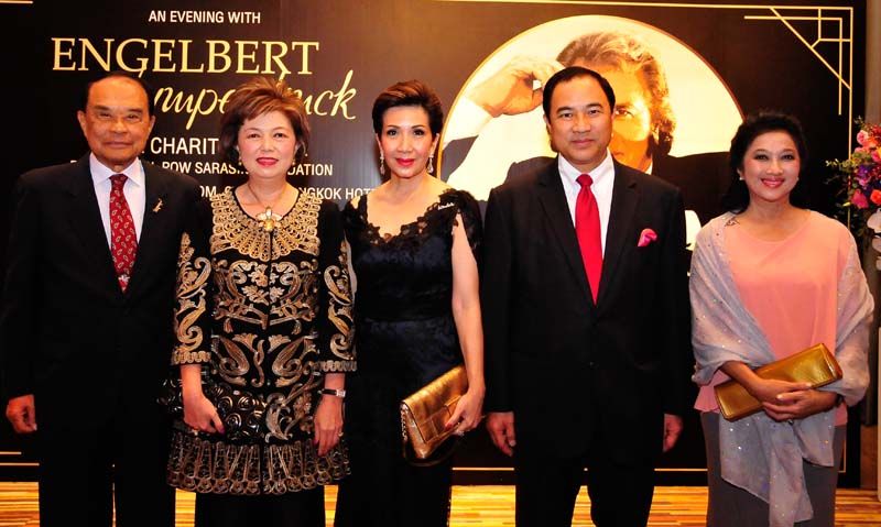 อุทยาน- พรรณิศา อุทยานะกะ และ ม.ร.ว.เบญจาภา ไกรฤกษ์ 