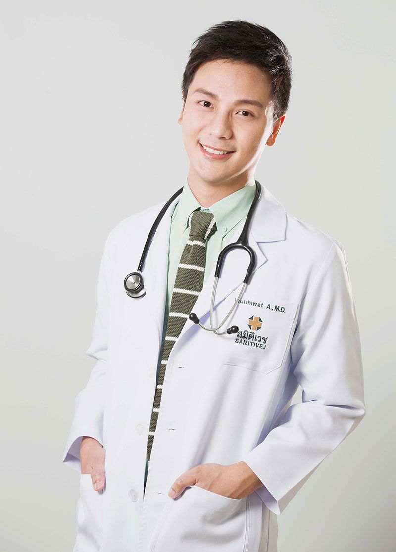 นายแพทย์วุฒิวัธ อนุพรรณสว่าง