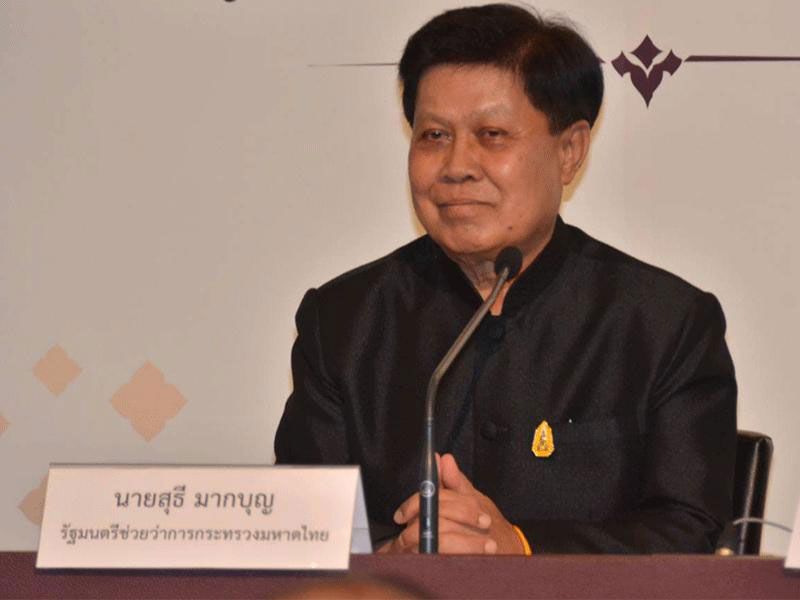 สุธี มากบุญ รัฐมนตรีช่วยว่าการกระทรวงมหาดไทย กล่าวในงานสัมมนาวิชาการระดับชาติเรื่อง ความปลอดภัยทางถนน ครั้งที่ 13 ณ ไบเทค บางนา เมื่อ 6 ธ.ค. 2560 ที่ผ่านมา ว่ารัฐบาลจะเร่งพัฒนากลไกความปลอดภัยบนท้องถนนใน 7 ด้าน ได้แก่ 1.สนับสนุนกลไกศูนย์อำนวยการความปลอดภัยทางถนนระดับจังหวัดและอำเภอ ทำงานแบบบูรณษการ2.ปรับปรุงระเบียบงบประมาณของ ศปถ.อปท. ให้มีงบประมาณที่เหมาะสม 3.ให้กระทรวงแรงงาน เพิ่มบทบาทเจ้าหน้าที่ความปลอดภัยในการทำงาน (จป.)ในด้านความปลอดภัยบนท้องถนนเข้าไปด้วย

4.เพิ่มประสิทธิภาพการบังคับใช้กฎหมาย โดยเฉพาะปัญหาเมาแล้วขับ 5.ส่งเสริมความปลอดภัยในกลุ่มเสี่ยงหลัก คือผู้ใช้มอเตอร์ไซค์ เช่น ต้องมีระบบเบรก ABS การมีใบขับขี่เฉพาะของรถขนาดใหญ่ (Big Bike)6.ให้ความรู้ด้านความปลอดภัยบนท้องถนน ในระบบการศึกษาทุกระดับ และ 7.สนับสนุนให้มีกลไกสอบสวนสาเหตุ การติดตามประเมินผลที่มีประสิทธิภาพ โดยประสานระหว่างภาครัฐกับหน่วยงานวิชาการต่างๆ