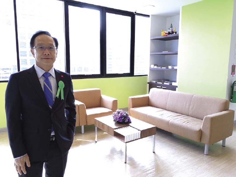 ทักษะ บุษยโภคะ บริจาคเฟอร์นิเจอร์ ภายในบ้านพักพิงฯ