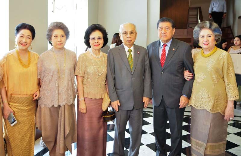 ผาณิต พูนศิริวงศ์, พรภิรมย์ ภิรมย์ภักดี, ยุพา-โพธิพงษ์ ล่ำซำ, ดร.ปิยะ ภิรมย์ภักดี และ ภควดี สุขุม