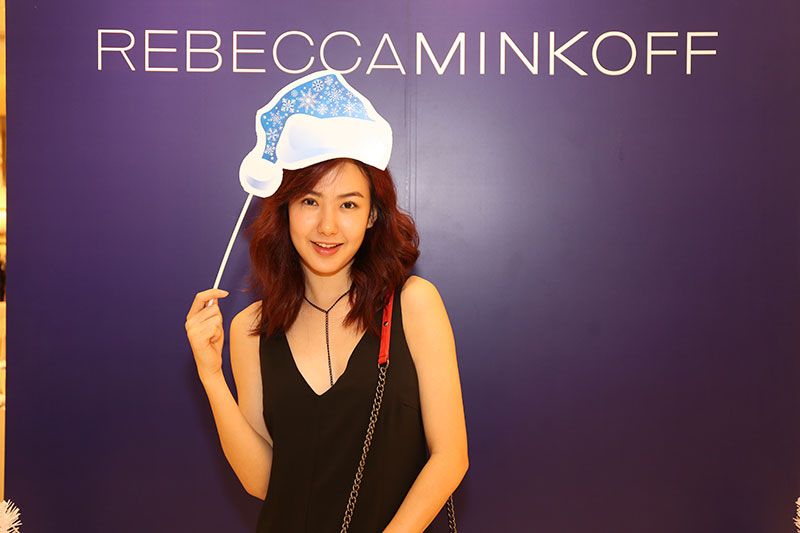 เชอรีน-ณัฐจารี หรเวชกุล