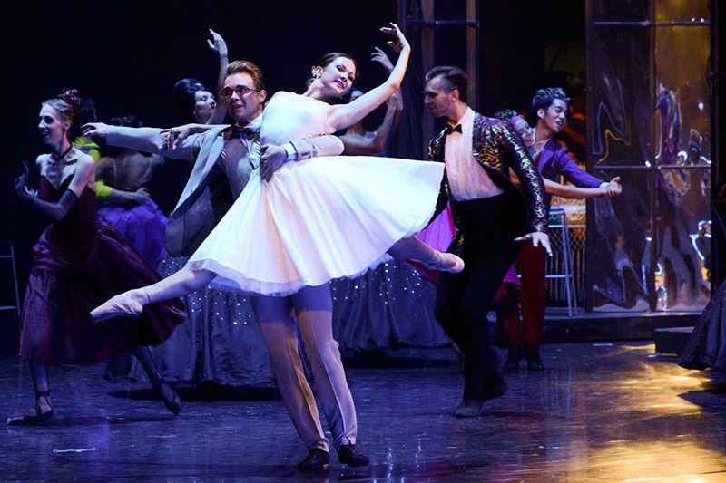 การแสดงบัลเลต์เรื่อง “ซินเดอเรลลา”