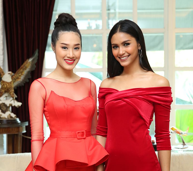 อภิสรา ธาดาดลทิพย์ (ผู้เข้าประกวดหมายเลข 10), แพรววนิต เรืองทอง (ผู้เข้าประกวดหมายเลข 24)