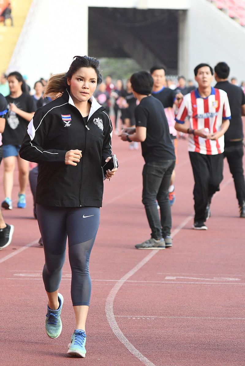 พญ.สรัลรัสษ์ คงถนอมรักษ์ ร่วมวิ่งในงาน