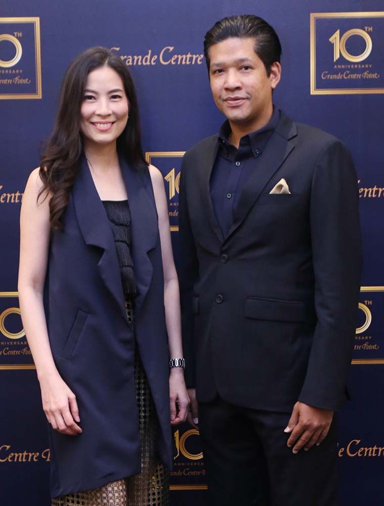 อธิดุลย์-วิภาวี คอมันตร์