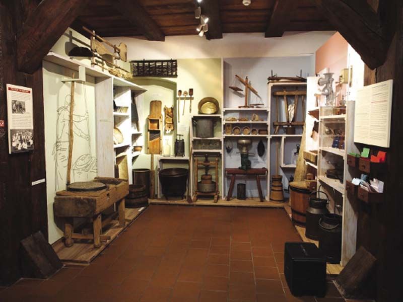 ร้านช่างไม้