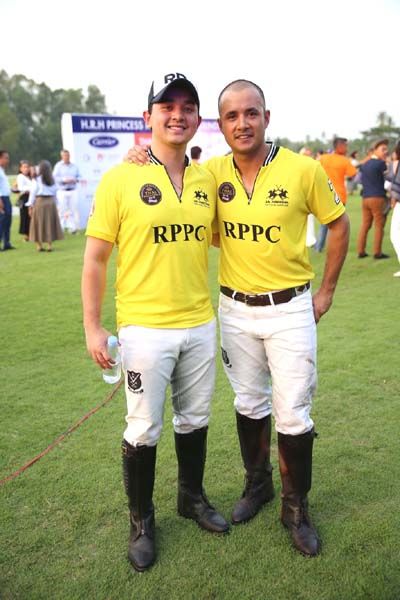 เจ้าชายโมฮาเมด  และ เจ้าชายอาร์มาร์ นุซซาร์