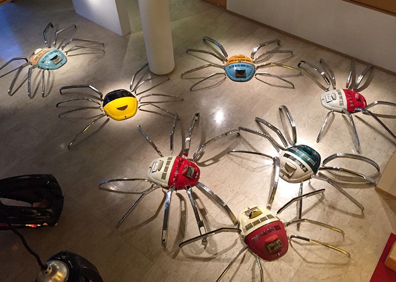 ผลงานชื่อ “ยานแมงมุม” หรือ “V.W Spindler Cars”