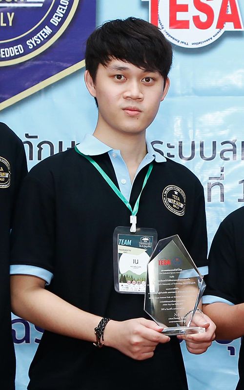 พีรวัส พิพัฒนกุลชัย ทีม Hookworm