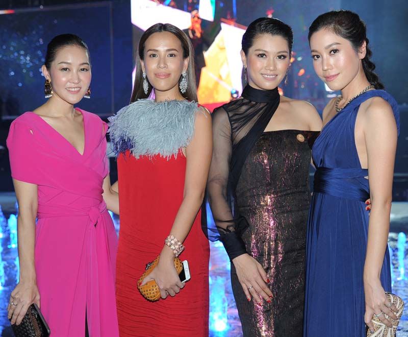 จงกล พลาฤทธิ์ ,ธชล ขจรมาศบุษป์, พลอย ปิ่นแสง และ ณัฐปรี พิชัยรณรงค์สงคราม