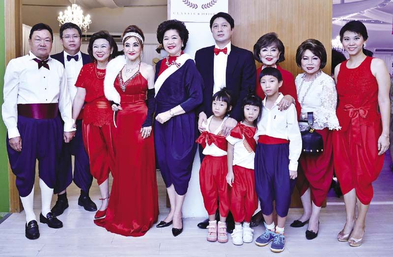 กลอเรียมหาดำรงค์กุล,บัณพร เอี่ยมอมรพันธ์ ,วี มาร์ และ ดวงพร สุจริตานุวัตร่วมงาน