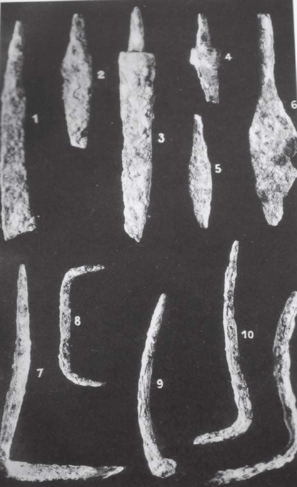 เครื่องมือเหล็กในถ้ำ