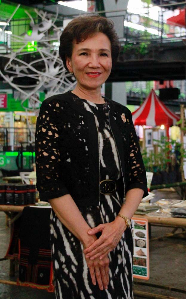 พญ.สุจิตรา นภาธร ผู้เชี่ยวชาญด้านอายุรกรรม ผิวหนัง เวชศาสตร์ชะลอวัยและเวชศาสตร์ครอบครัว