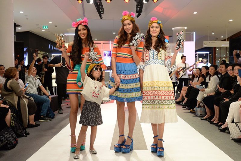 เสื้อผ้าจาก Sretsis