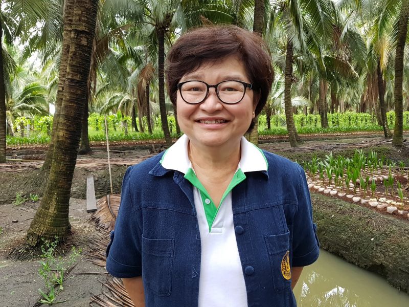 อ้อมทิพย์ สุทธิพงศ์เกียรติ์ 