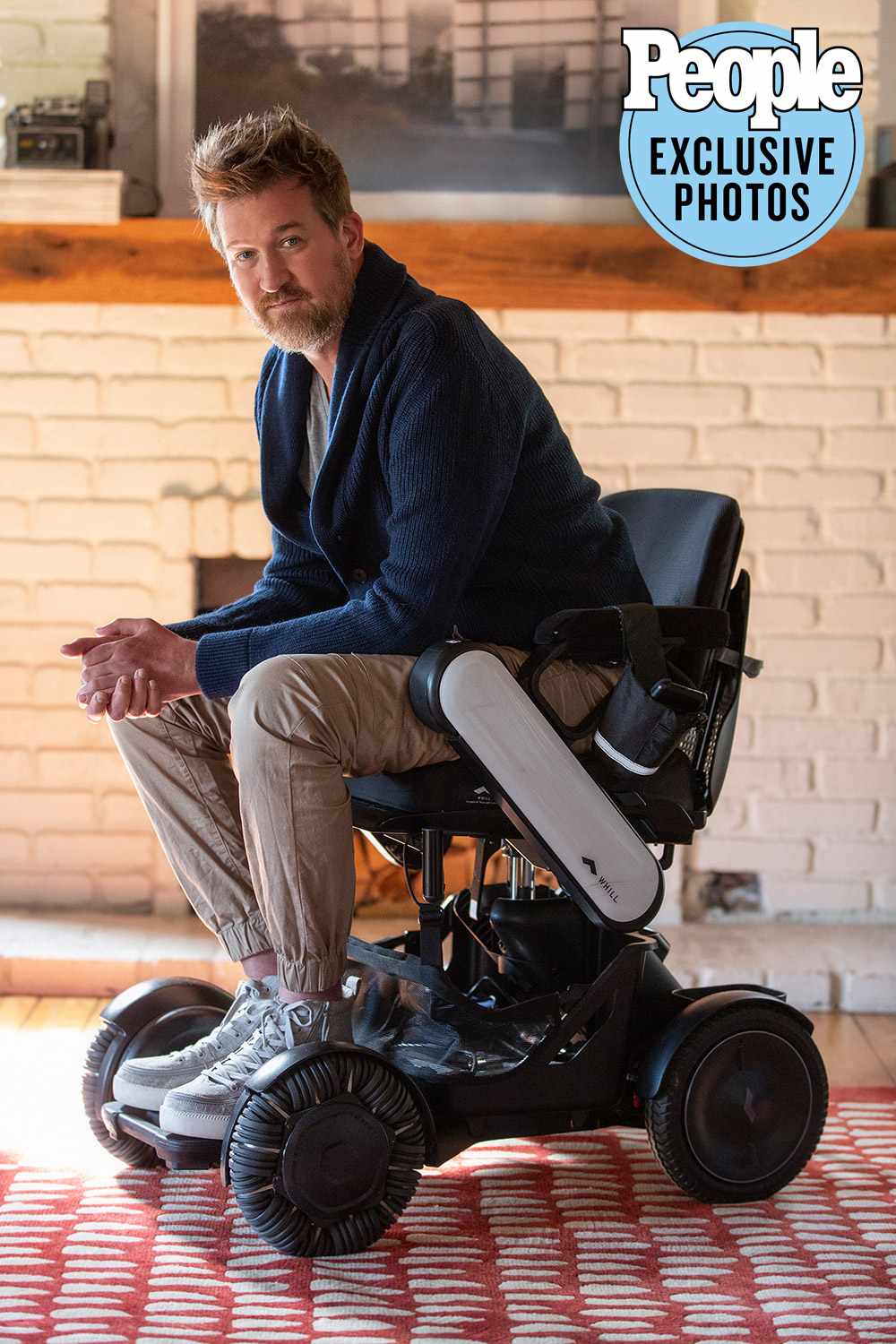 Gear & clothing for every outdoor adventure. Star Trek Discovery Star Kenneth Mitchell Diagnosed With Als People Com