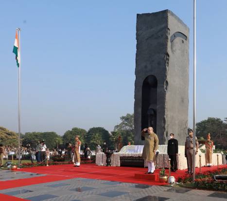 अमर शहीदों के सर्वोच्च बलिदान के कारण ही देश चैन की नींद सोता है : अमित शाह 4