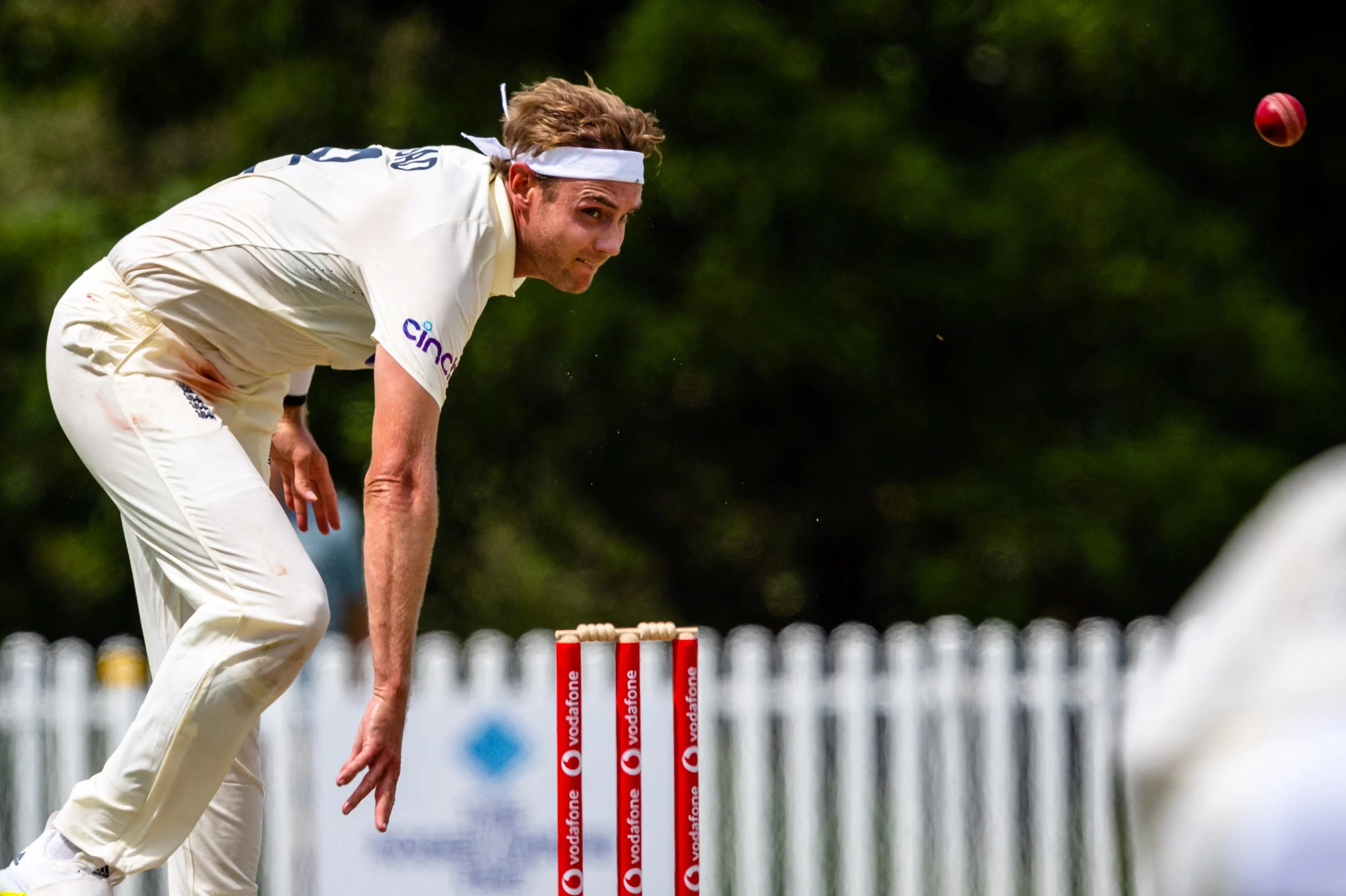 05/08/2018 · the latest tweets from @stuartbroad8 Ag16cfvhhplywm