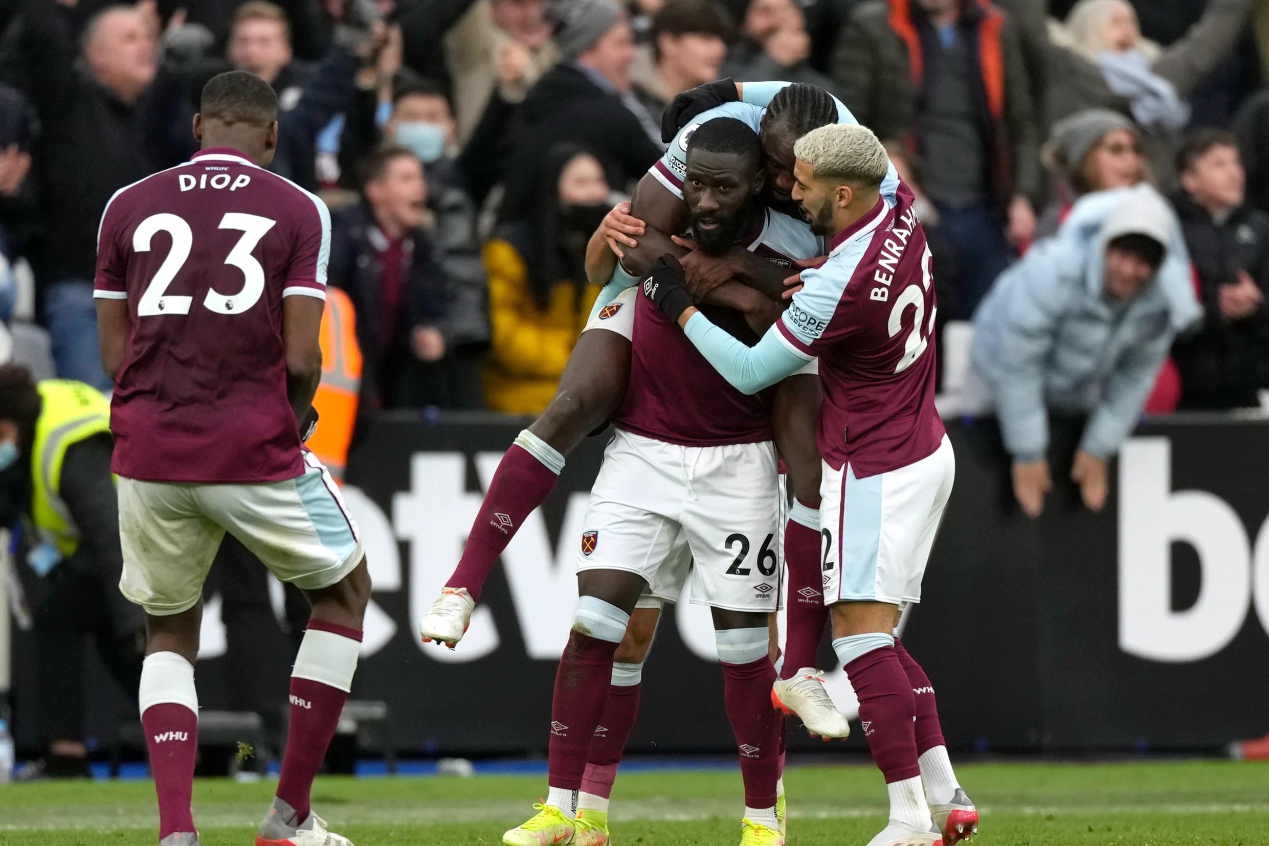 Is this the best modern West Ham side? | Premier League Review: Matchday 15