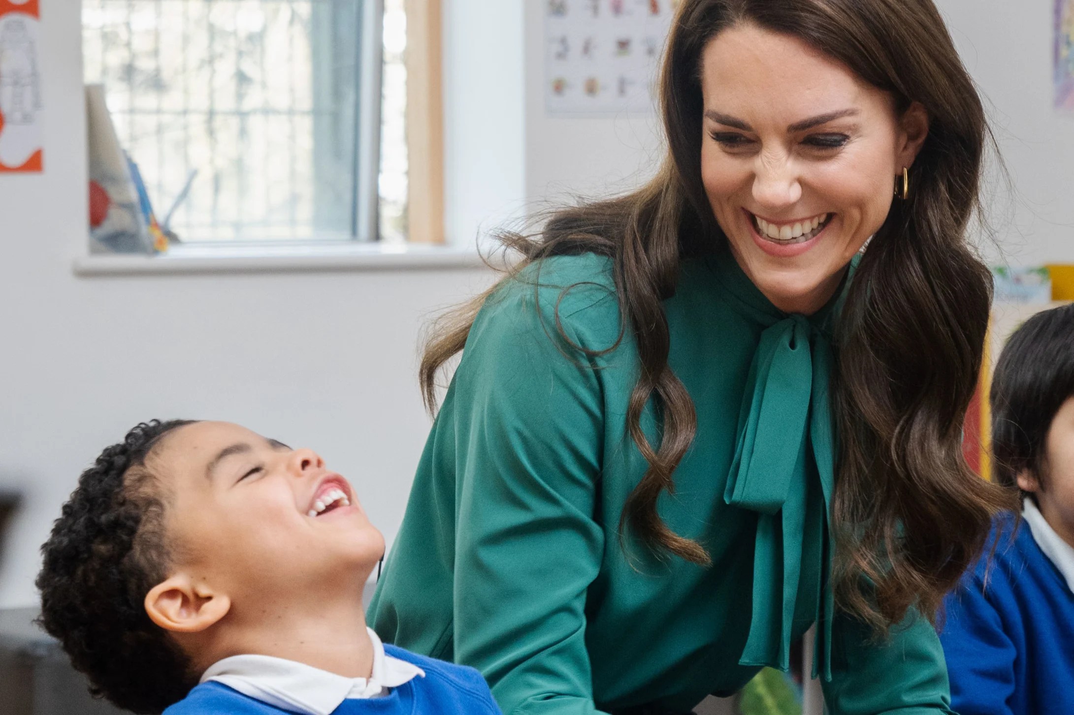 Princess Kate Speaks With Children About Her Early - 4K Gradient Textures for Desktop