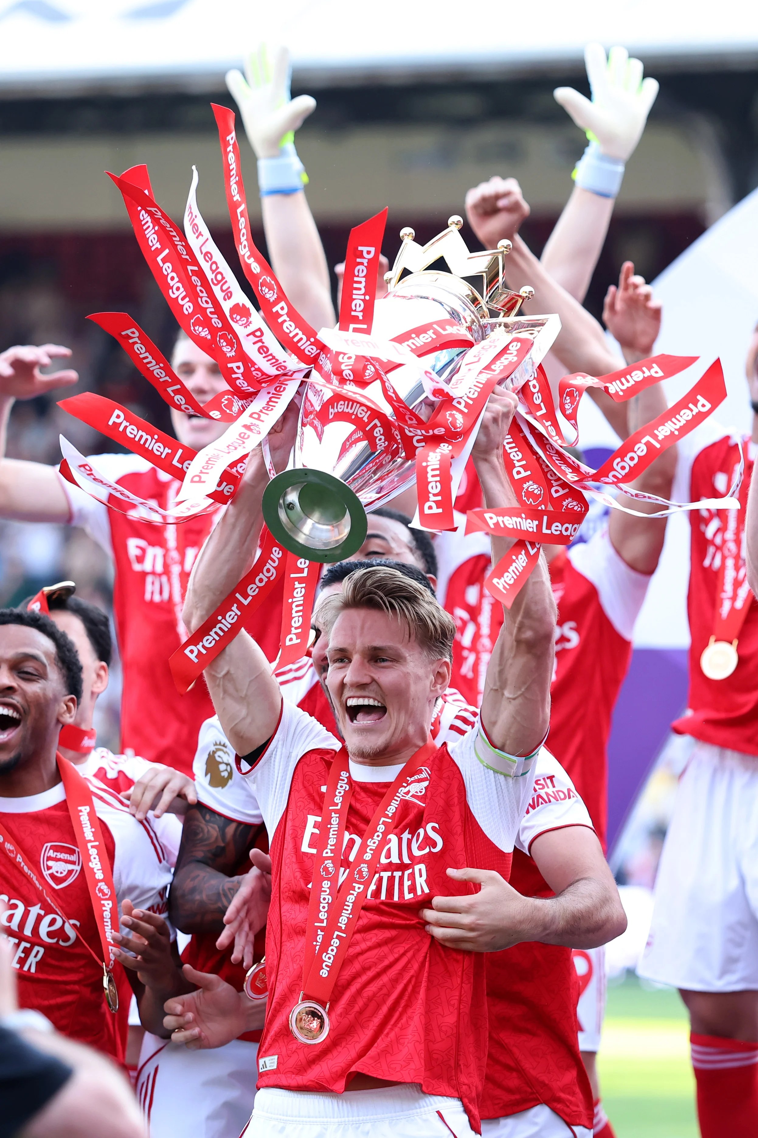 Arsenal lift Premier League trophy for first time in 22 years