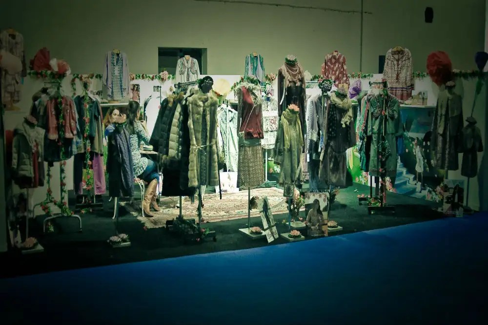 However, its website can be disorienting if you’re not used to it. Shop Till You Drop In Barcelona Barcelona Times Of India Travel