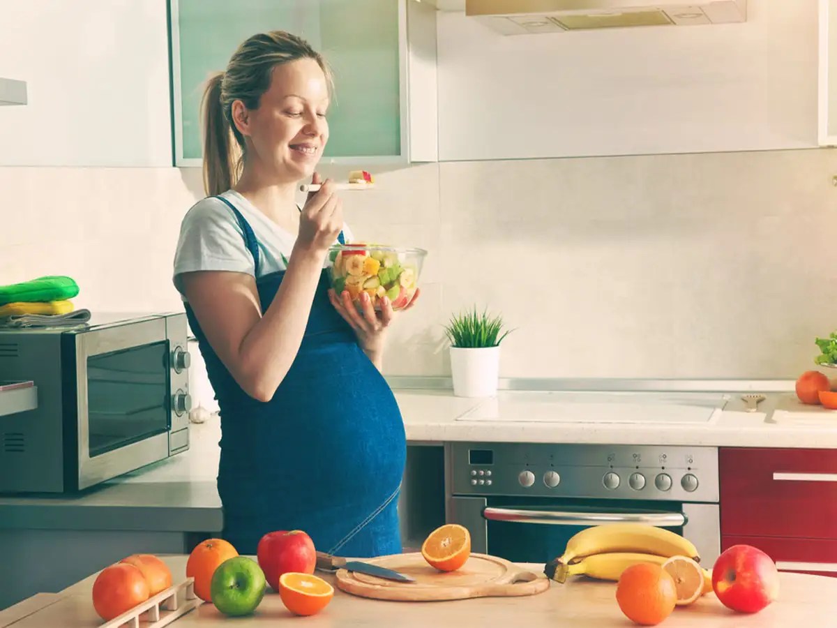 Eating These Fruits During Pregnancy Can Lead To Miscarriage