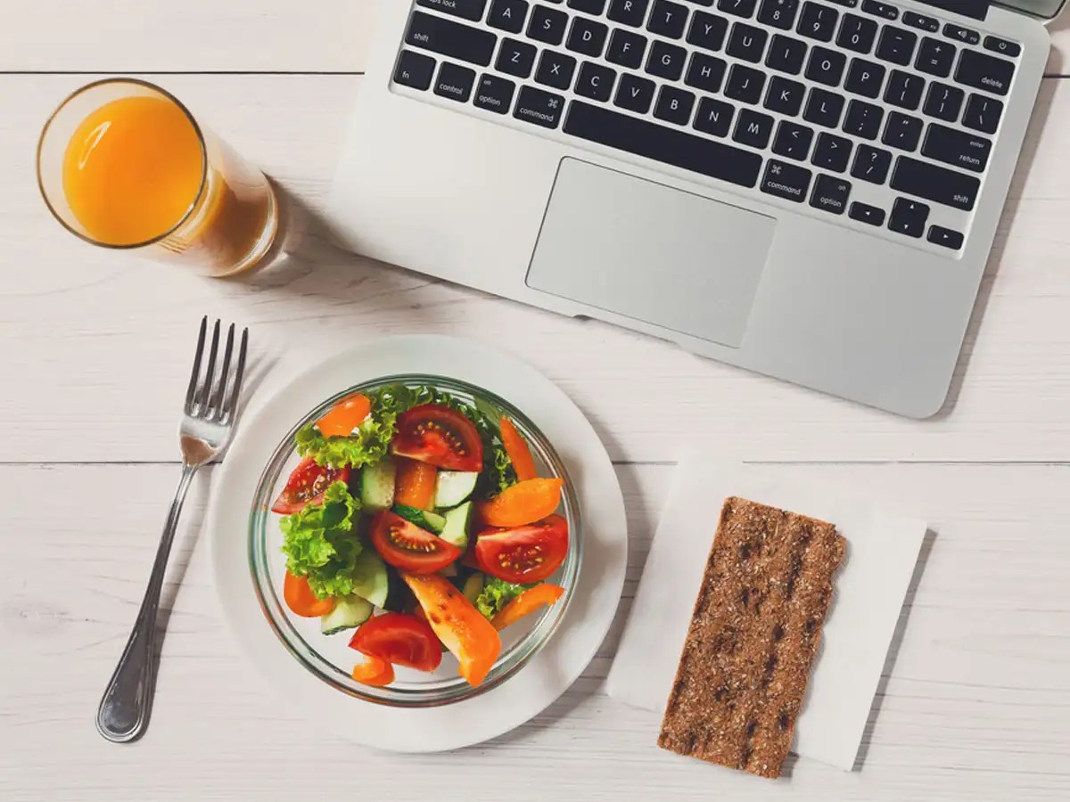 Office Snacks Ideas This Is What You Should Eat And Avoid