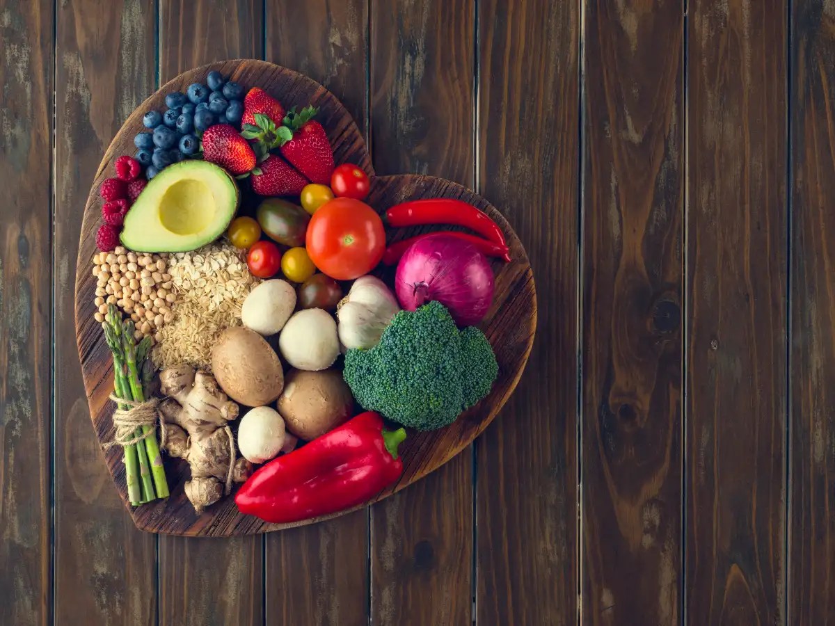 Best Vegan Foods To Get All 5 Essential Nutrients The