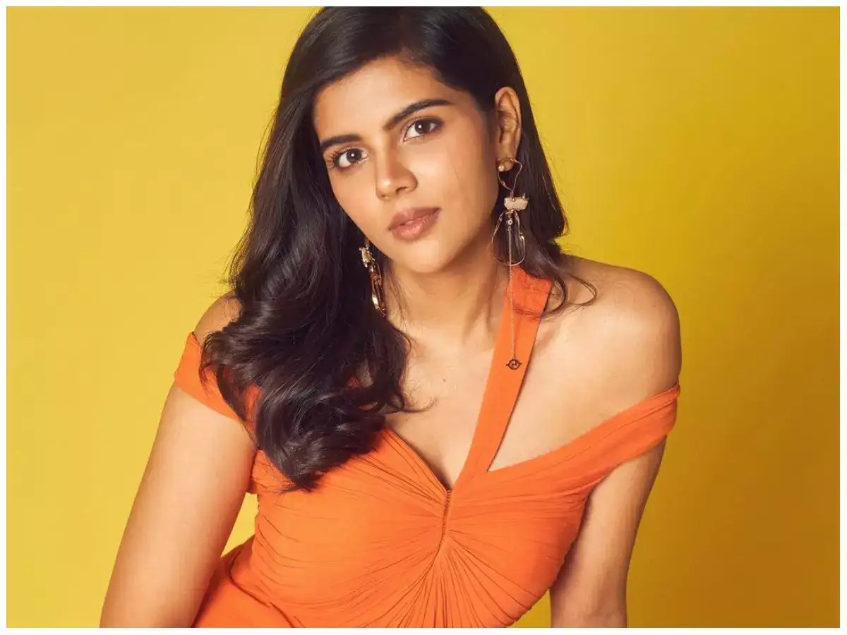 Kalyani Priyadarshan: Sharing the screen space with Mohanlal, workout  routine; Kalyani Priyadarshan opens up about her life