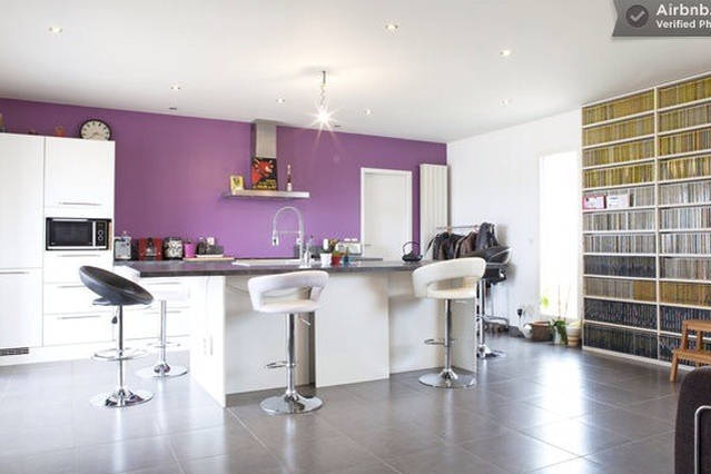 Le Airbnb De La Piscine Debarque En Wallonie