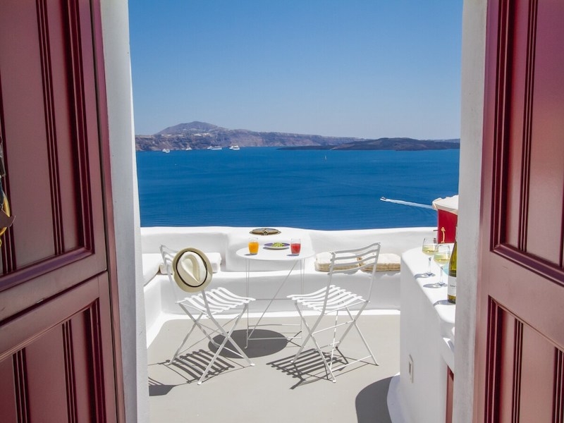 Prices start at $51 per night, and villas and condos are popular options for a stay … Top 17 Airbnbs In Greece For Your Dream Getaway In 2021