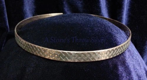 Iron circlet