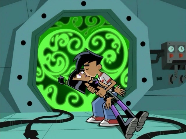 pix Danny Phantom Kiss danny phantom wiki fandom