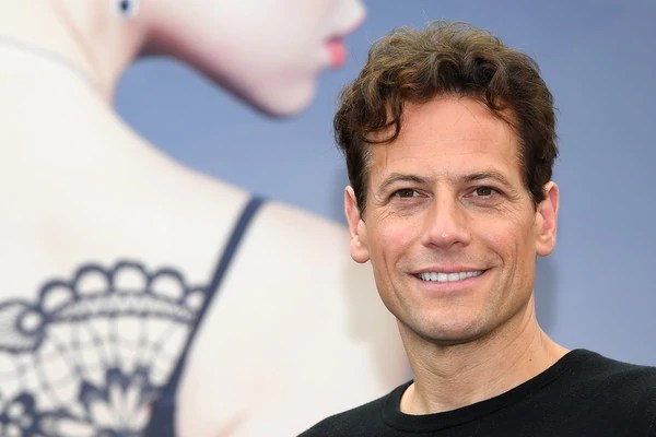 picture Ioan Gruffudd Glee glee wiki fandom