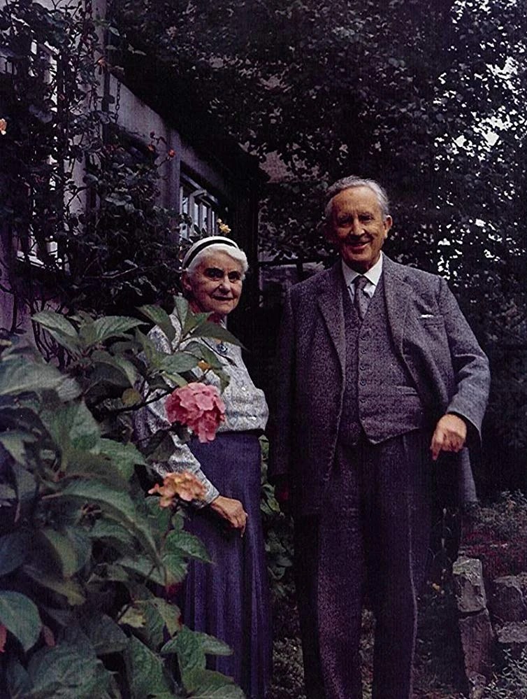 pic Jrr Tolkien lotr wiki fandom