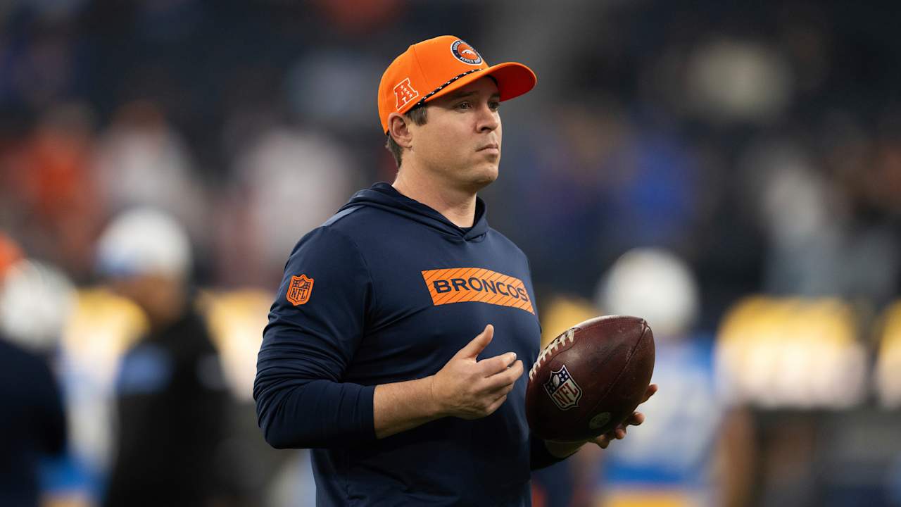 Buffalo Bills Hire Jim Leonhard as New Defensive Coordinator (2026)