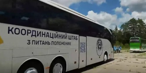 185 Ukrainians Return Home in Prisoner Exchange
