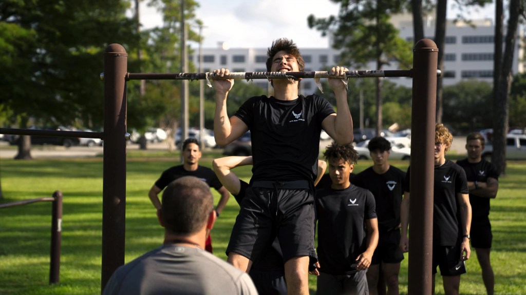How to Get Better at PT Test Transitions from Calisthenics to Running How to Get Better at PT Test Transitions from Calisthenics to Running