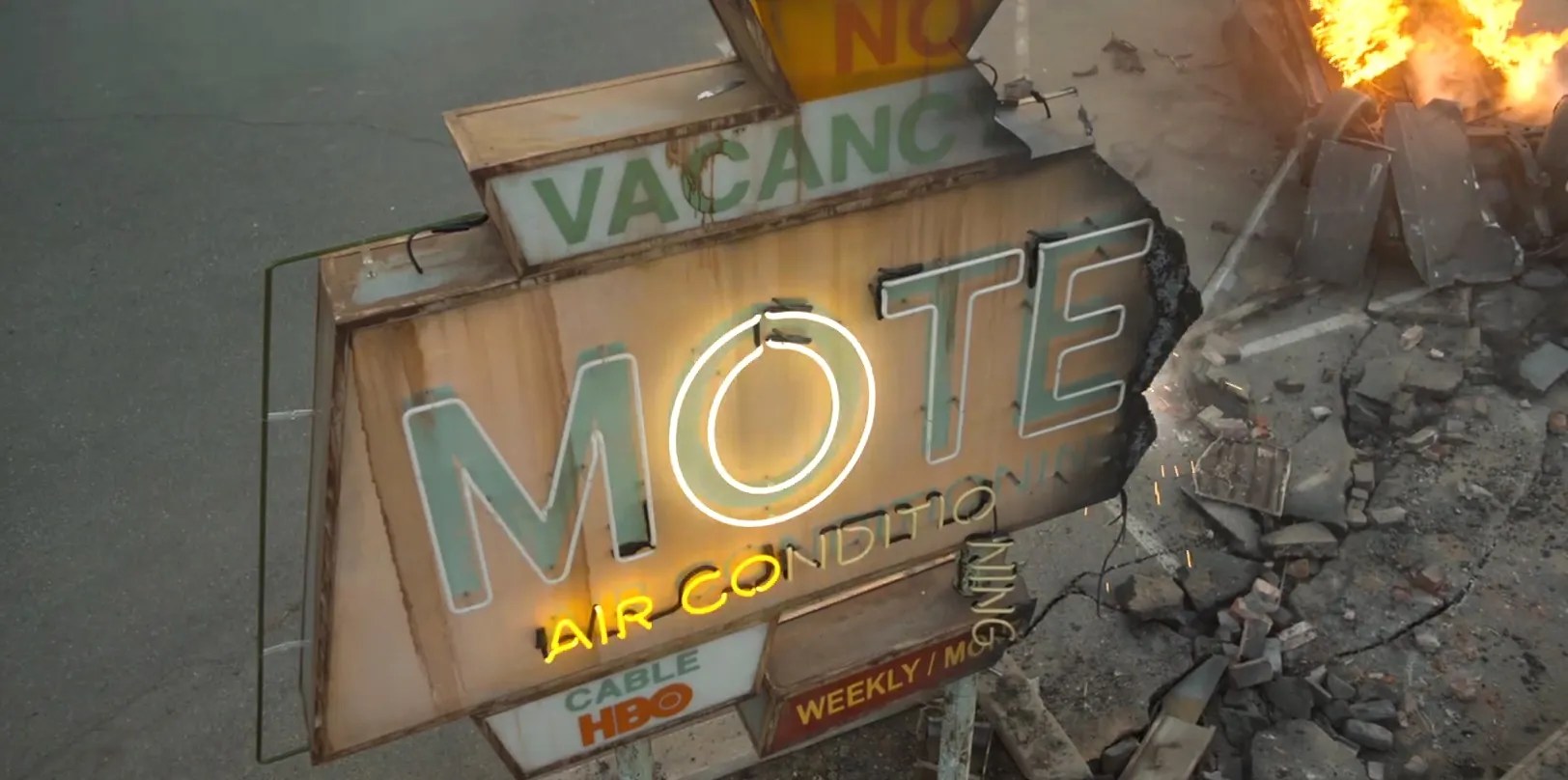 Трейлер «Фонарей» связан с «Суперменом 2025» странной теорией HBO