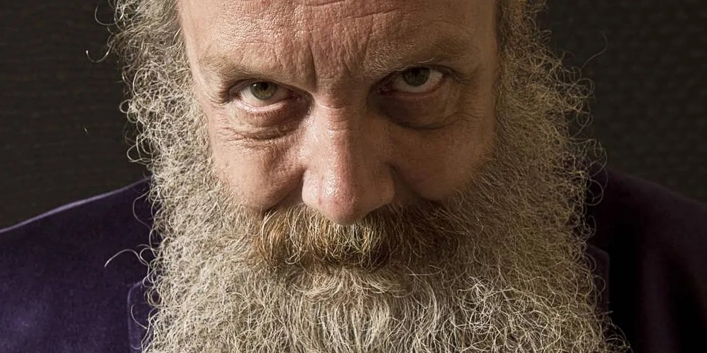 Alan Moore Screenrant