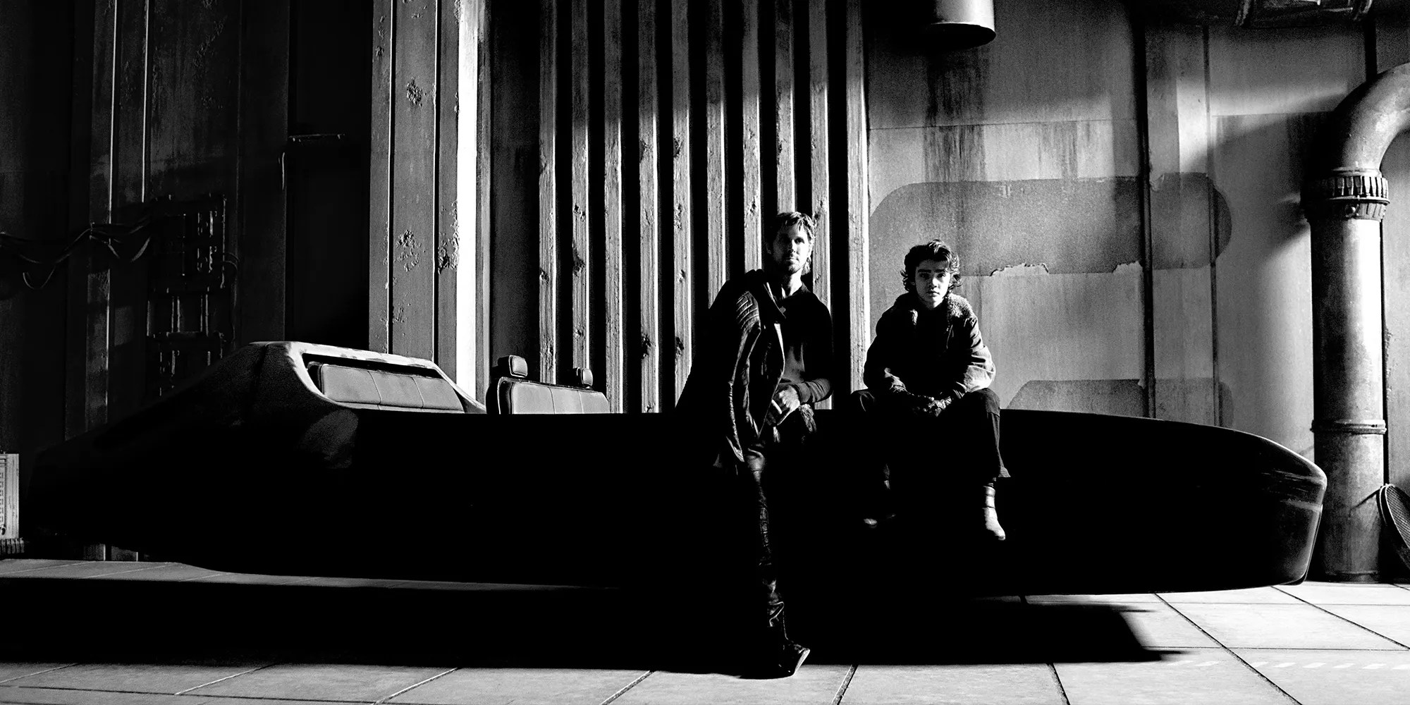 Tom Cruise Helped Direct Key Lightsaber Battle In New Star Wars Film