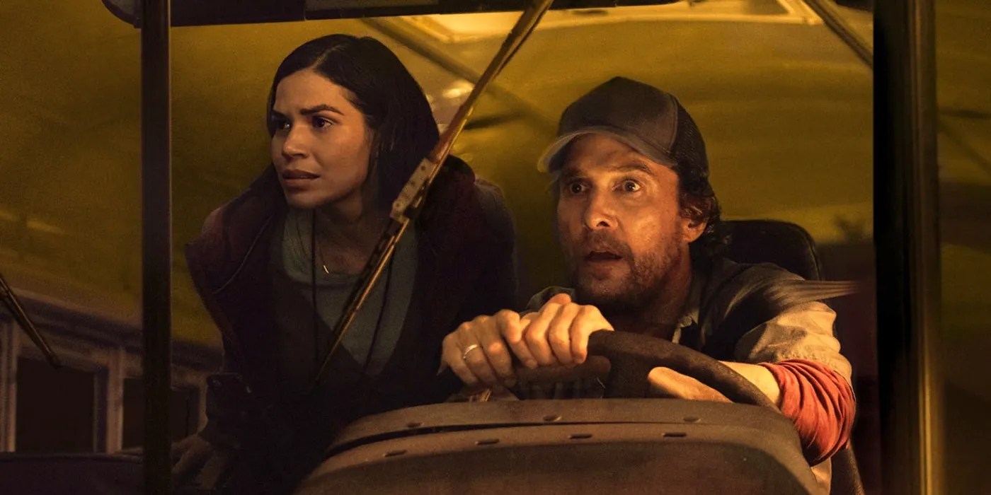 Matthew McConaughey and América Ferrera on the lost bus