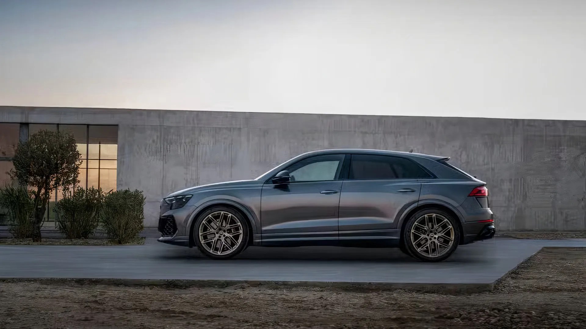 Audi RS Q8: the luxury SUV that surpasses the Porsche Cayenne