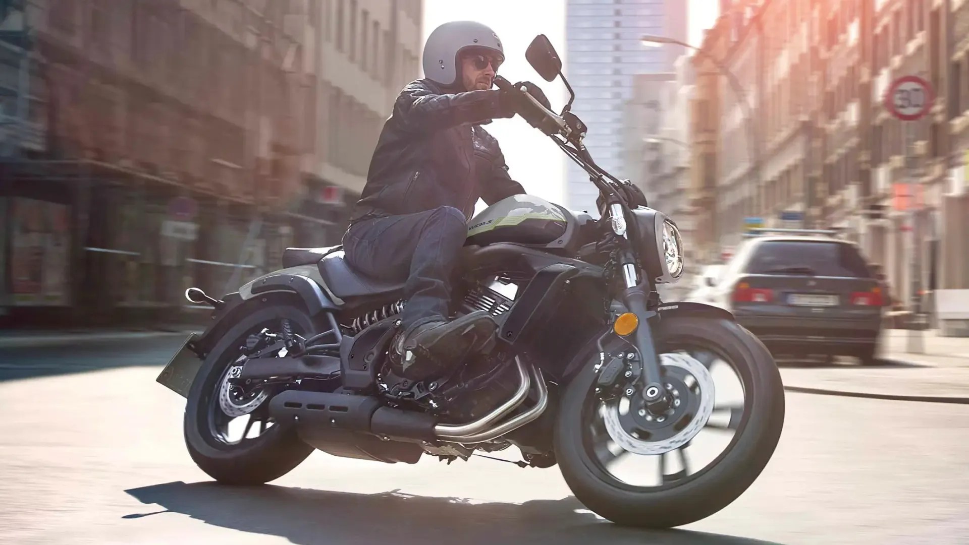 The Kawasaki cruiser that can rival the Honda Rebel 1100 at a lower price